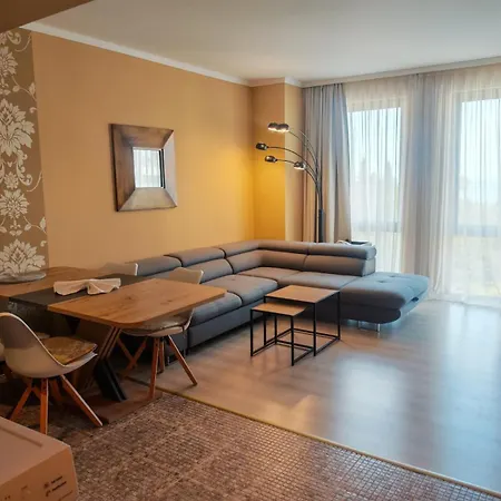 Royal Barcelo G404 Sunny Daire *